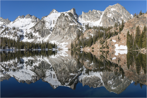 Main image Alice Lake Mountainscape